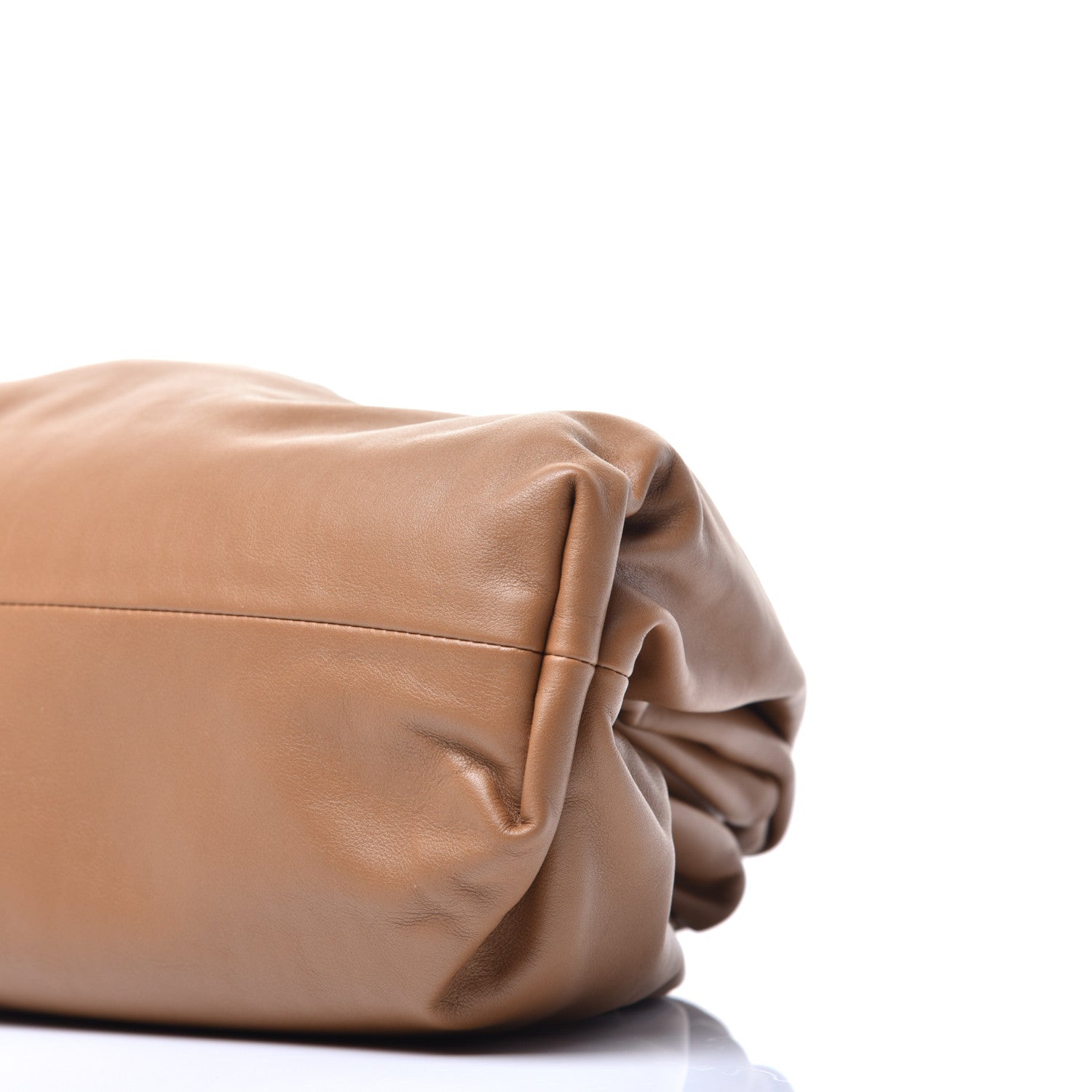 Bottega Veneta Smooth Butter Calf The Pouch Oversized Clutch Cammello 8 of 8