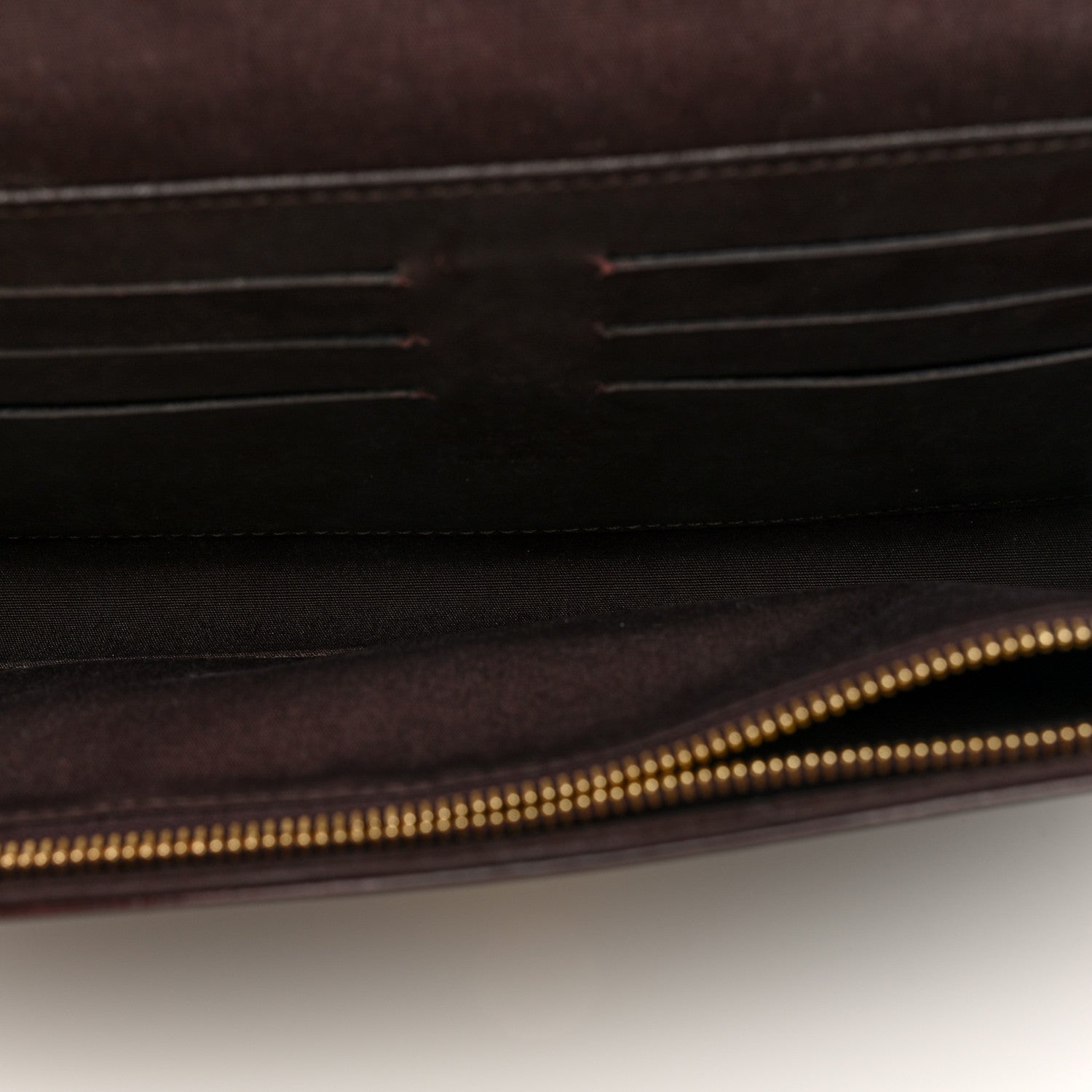 Louis Vuitton Vernis Rossmore MM Amarante 5 of 9