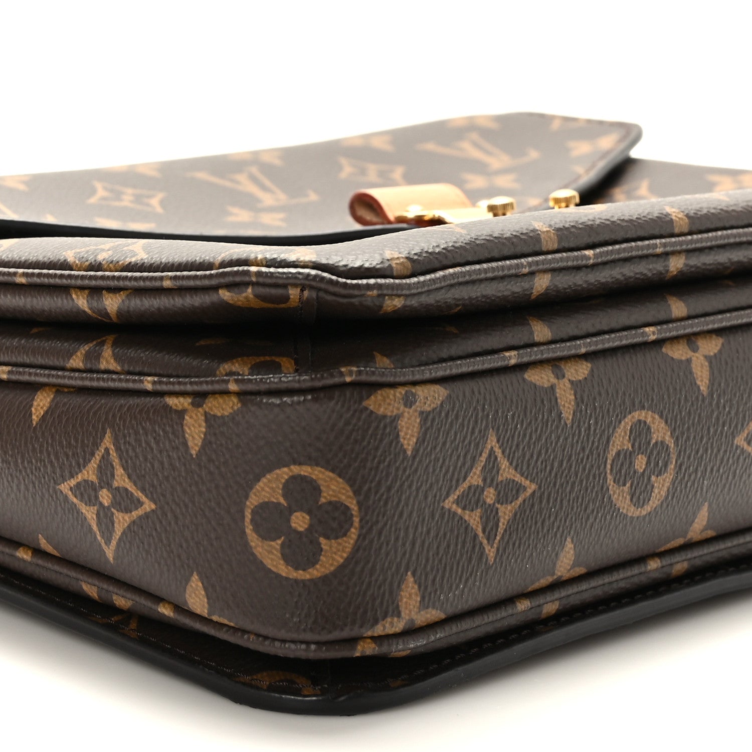 Louis Vuitton Monogram Pochette Metis 7 of 8