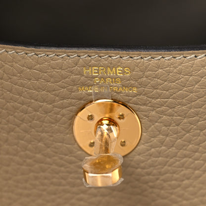 Hermes Taurillon Clemence Maxi Quadrille Mini Lindy 20 Trench Bleu Billard Biscuit 6 of 10
