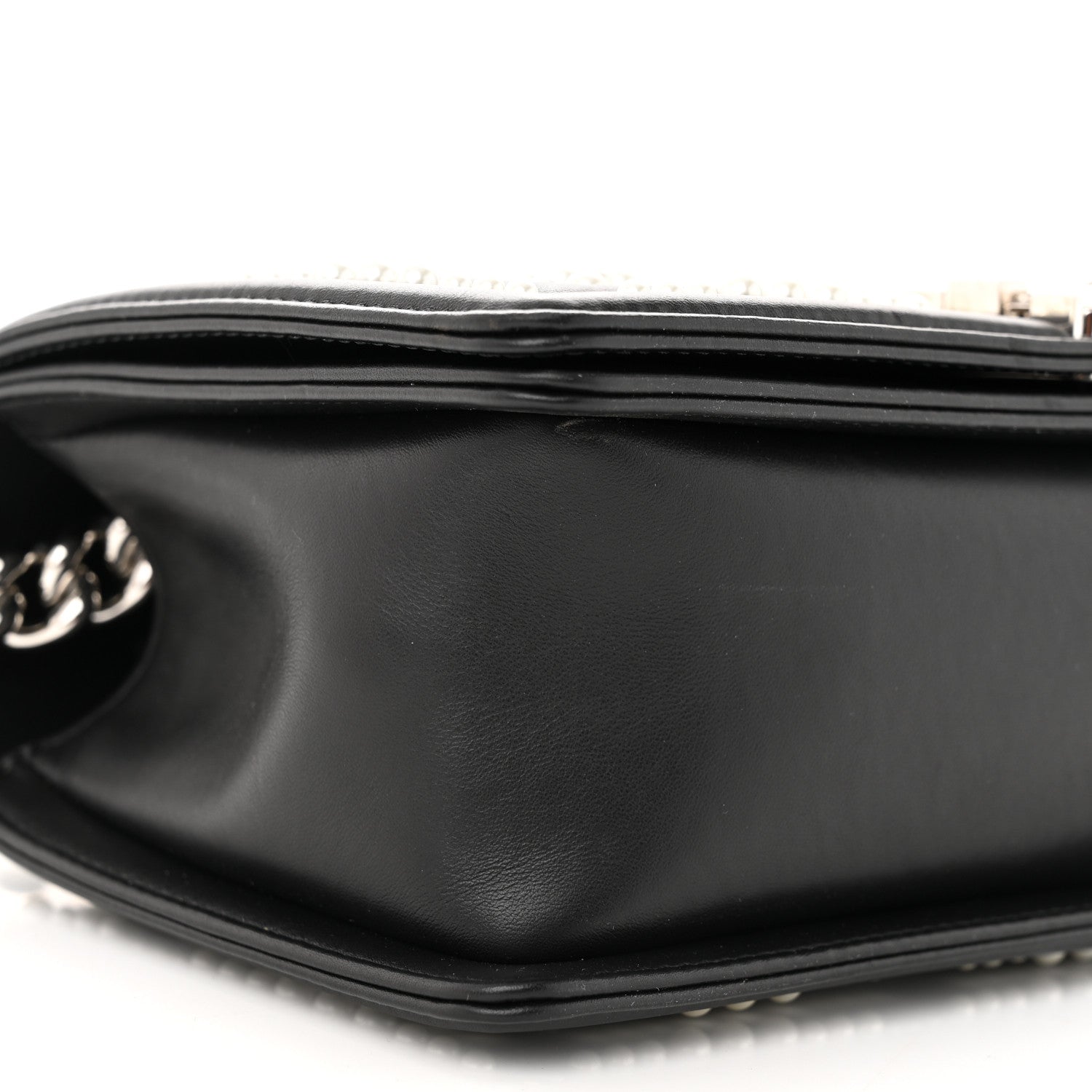 Chanel Calfskin Pearl Chevron Medium Boy Flap Black 9 of 10