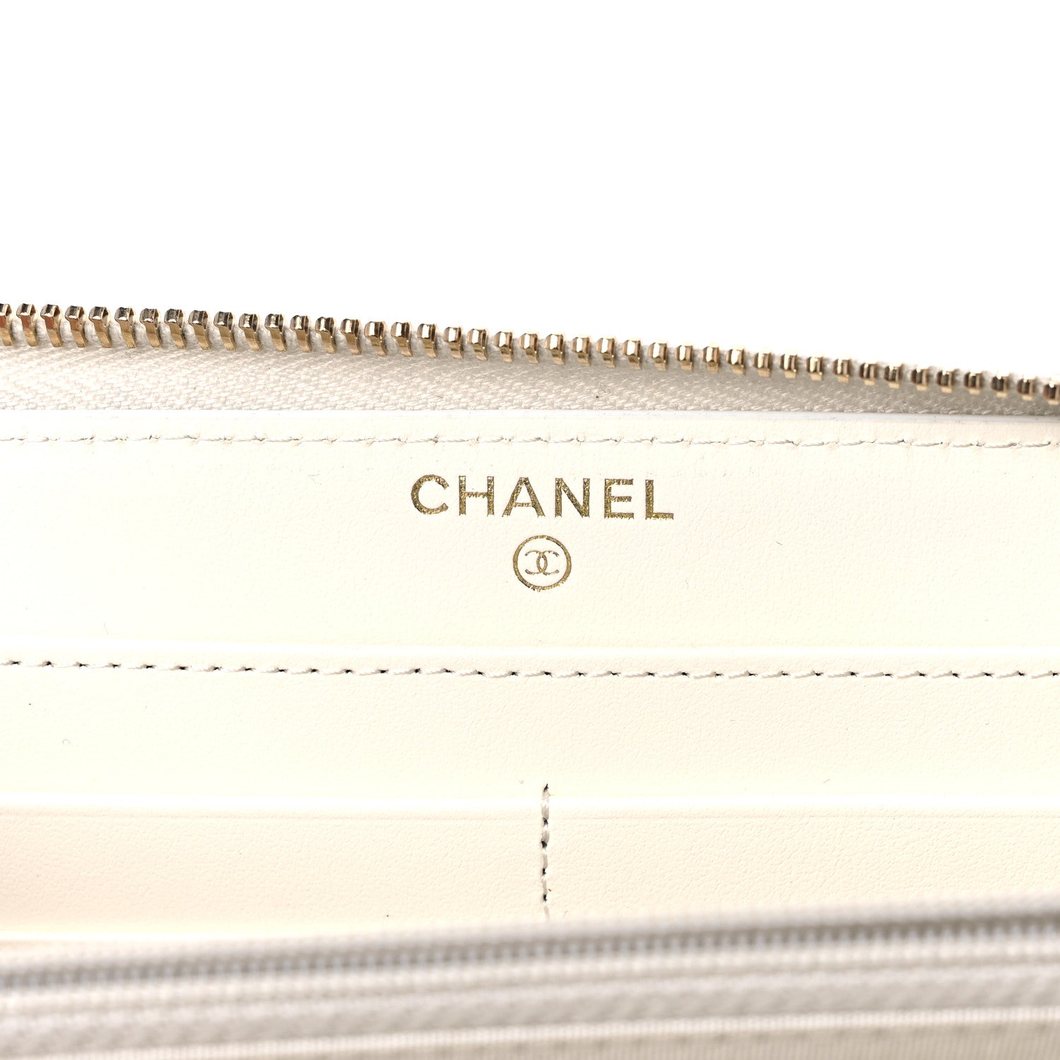 Chanel Shiny Goatskin Quilted 19 Long Zipped Around Wallet White 6 of 9