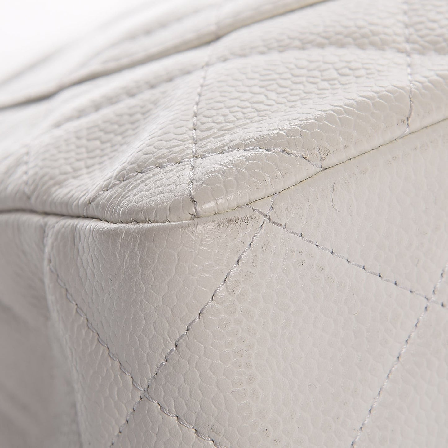 Caviar Quilted Jumbo Single Flap White