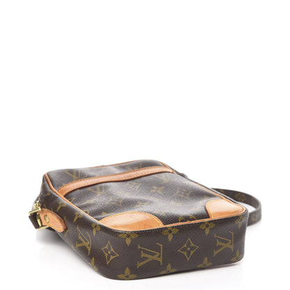 Louis Vuitton Monogram Danube 21 4 of 10