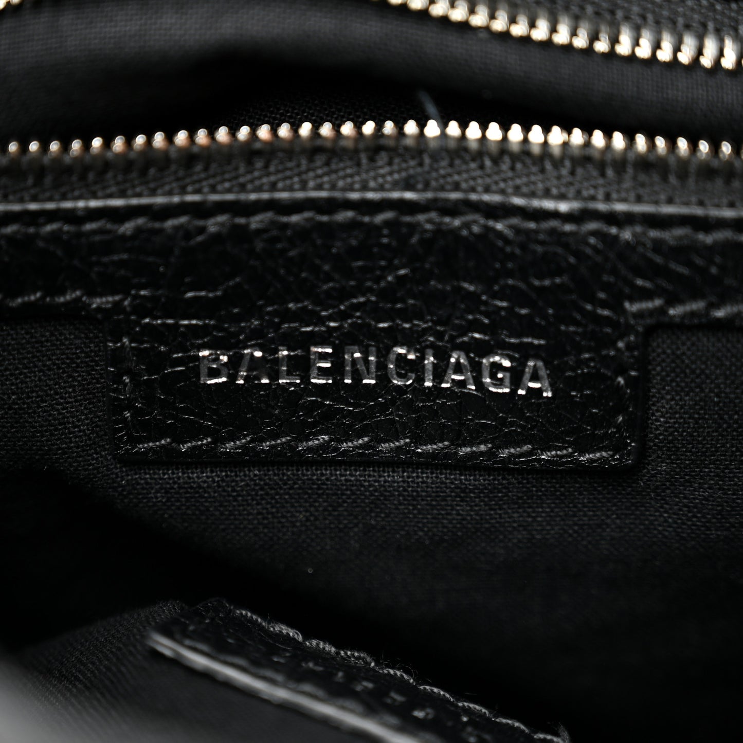 Agneau Arena Le Cagole Bucket Bag XS Black