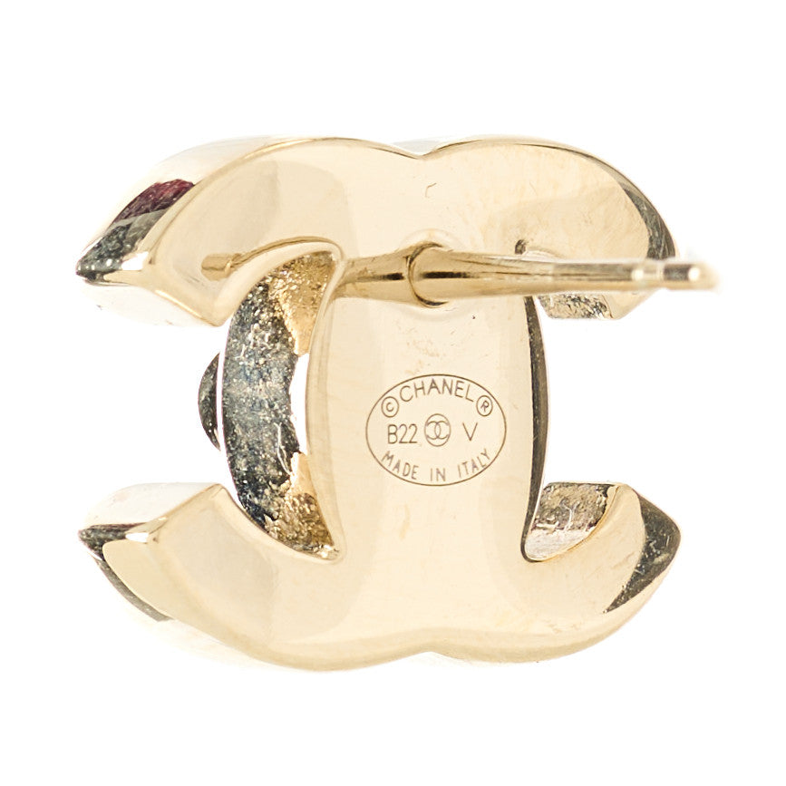 Metal CC Turnlock Earrings Gold