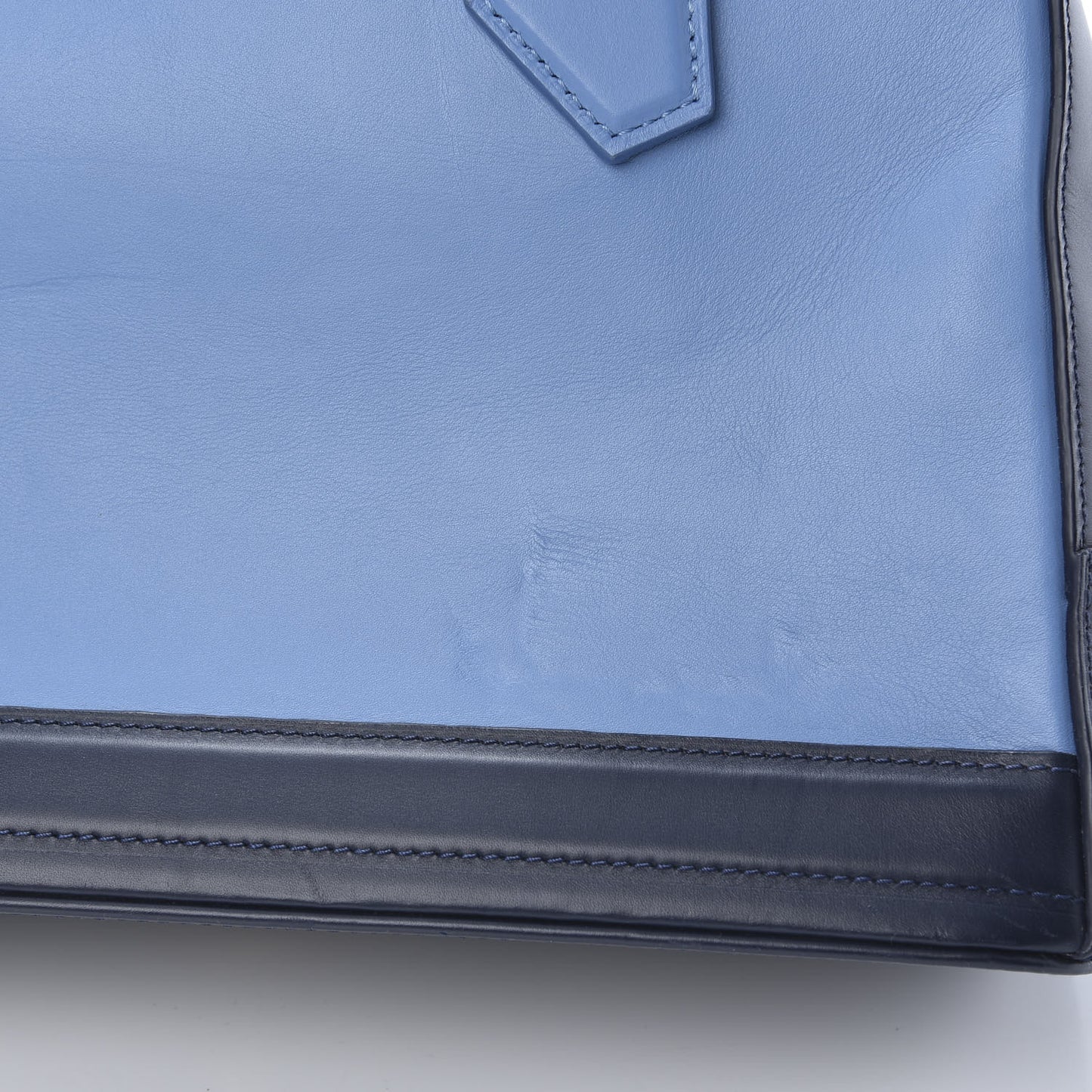 Box Calfskin Dora MM Tote Bleuet