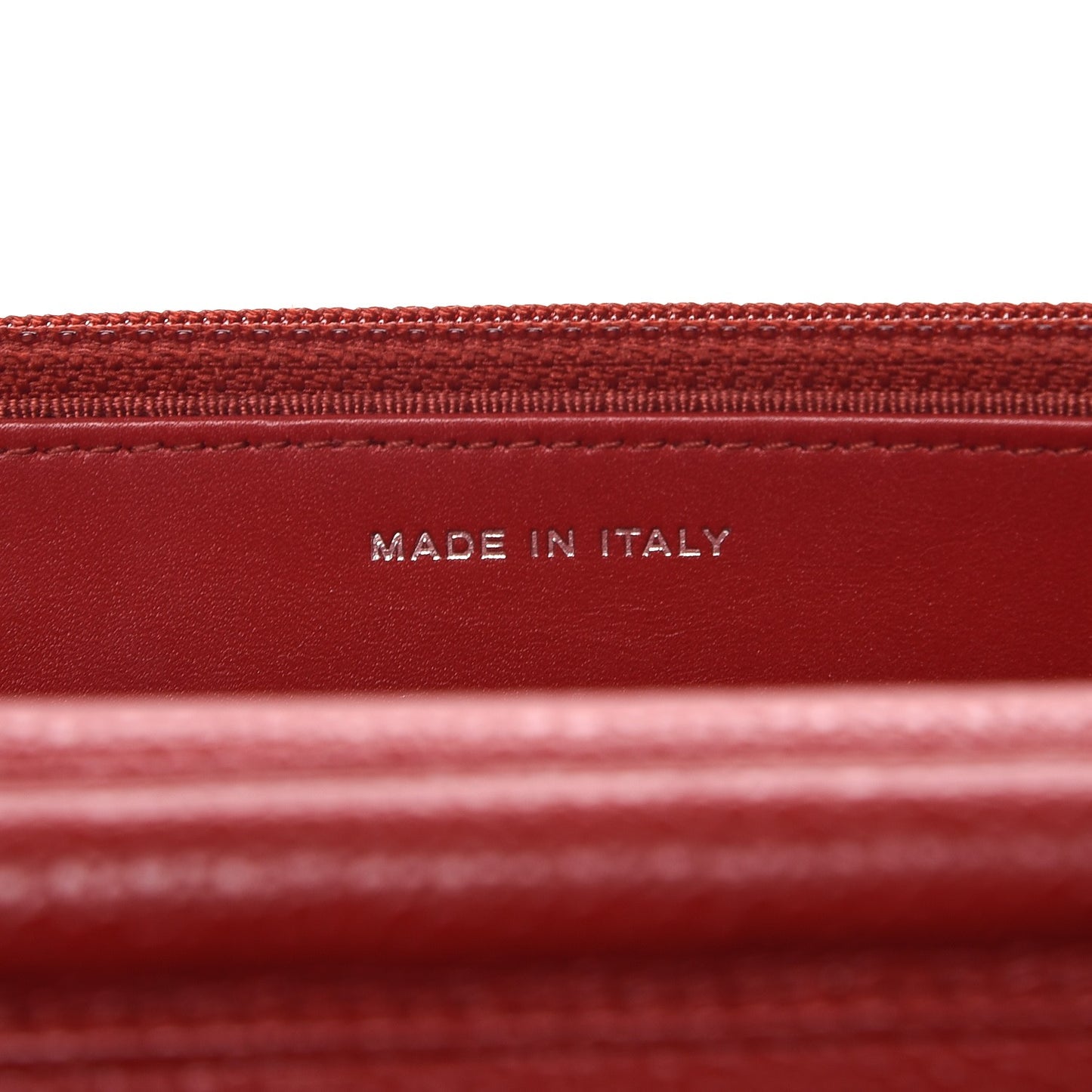 Caviar Quilted Wallet On Chain WOC Dark Red