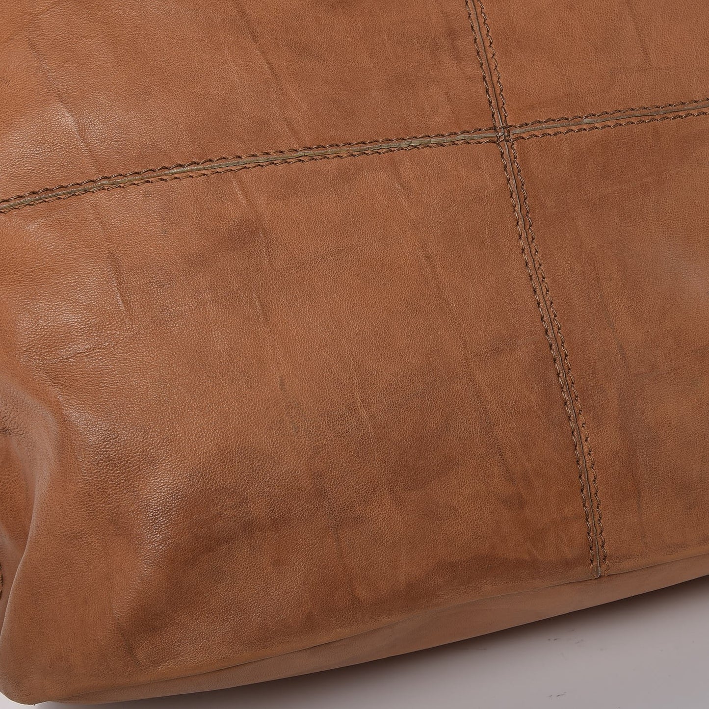 Wrinkled Lambskin Medium Nightingale Tan