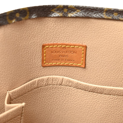 Louis Vuitton Monogram Sac Plat 6 of 13