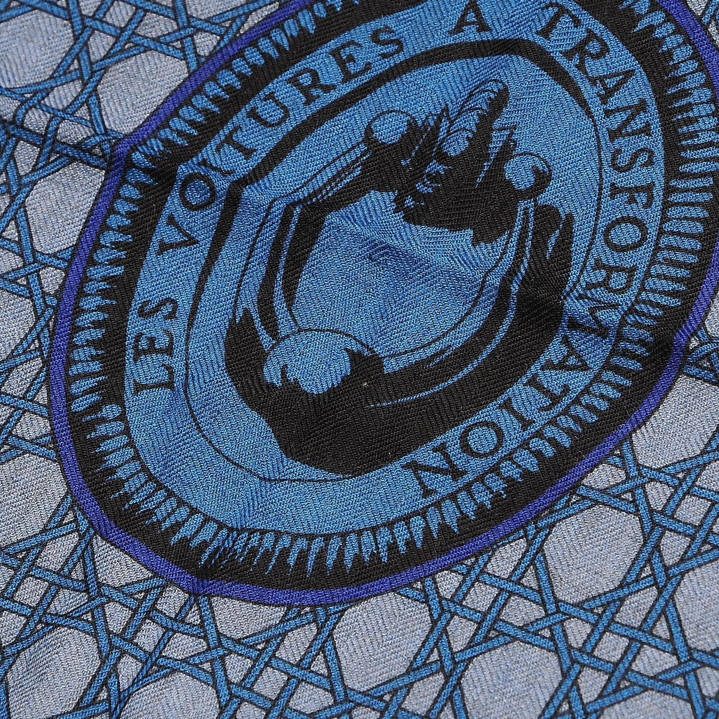 Cashmere Silk Les Voitures A Transformation Shawl 140 Bleu De Chine Kaki Marine