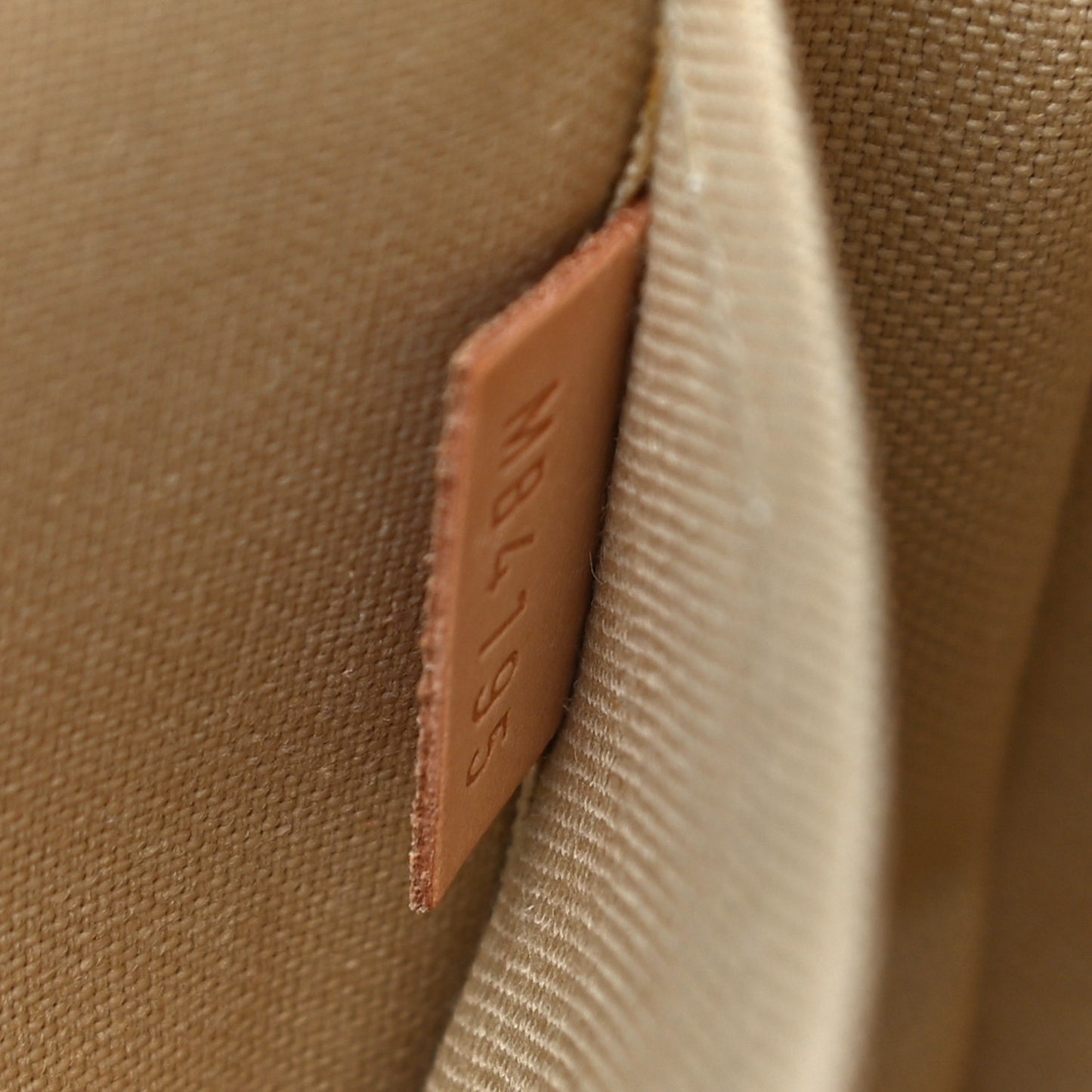 Damier Azur Pochette Accessories NM