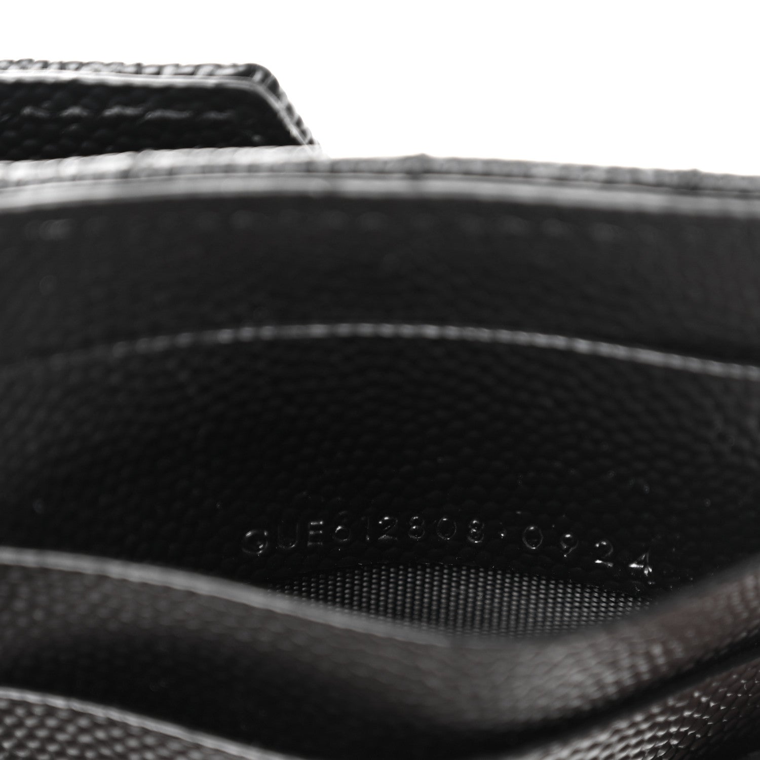 Saint Laurent Grain De Poudre Matelasse Chevron Monogram Compact Wallet Black 7 of 7
