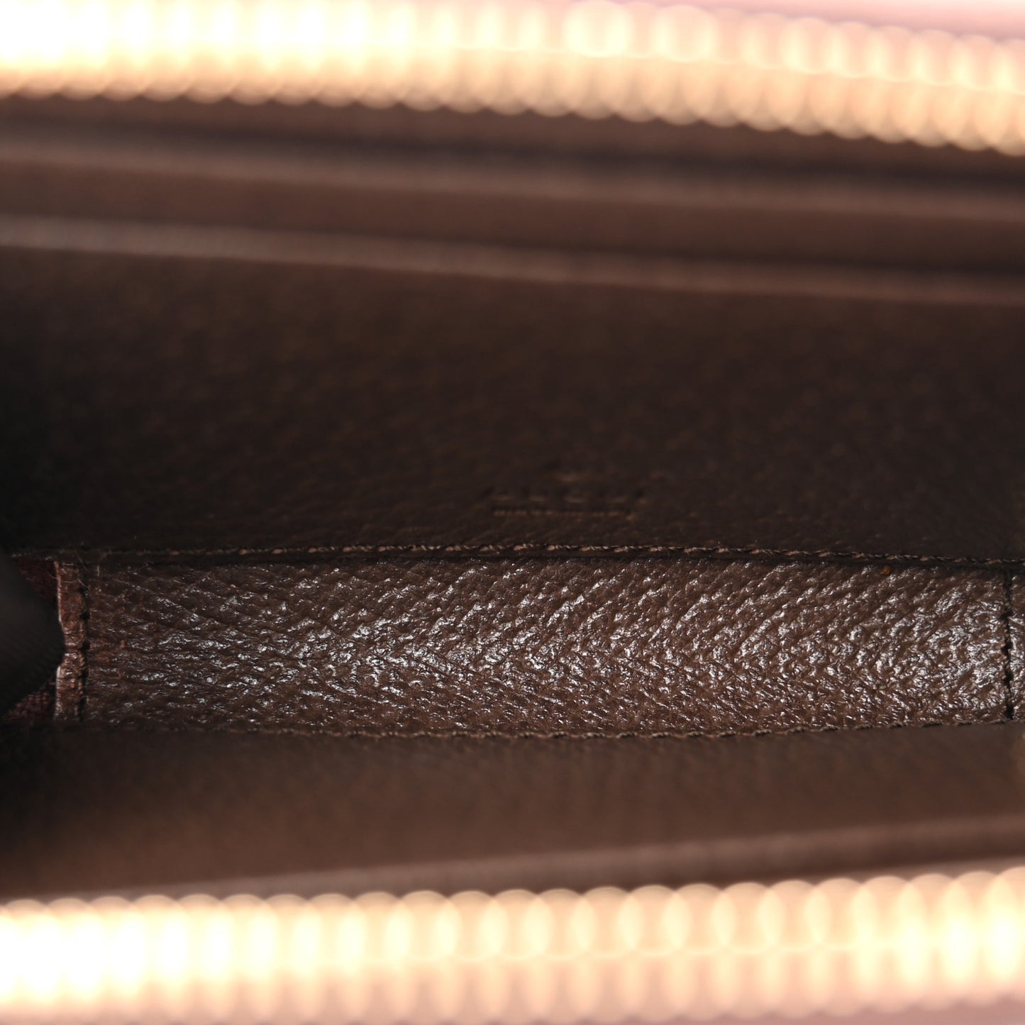 GG Supreme Monogram Textured Dollar Calfskin Web Ophidia Zip Around Card Case Wallet Beige Ebony New Acero