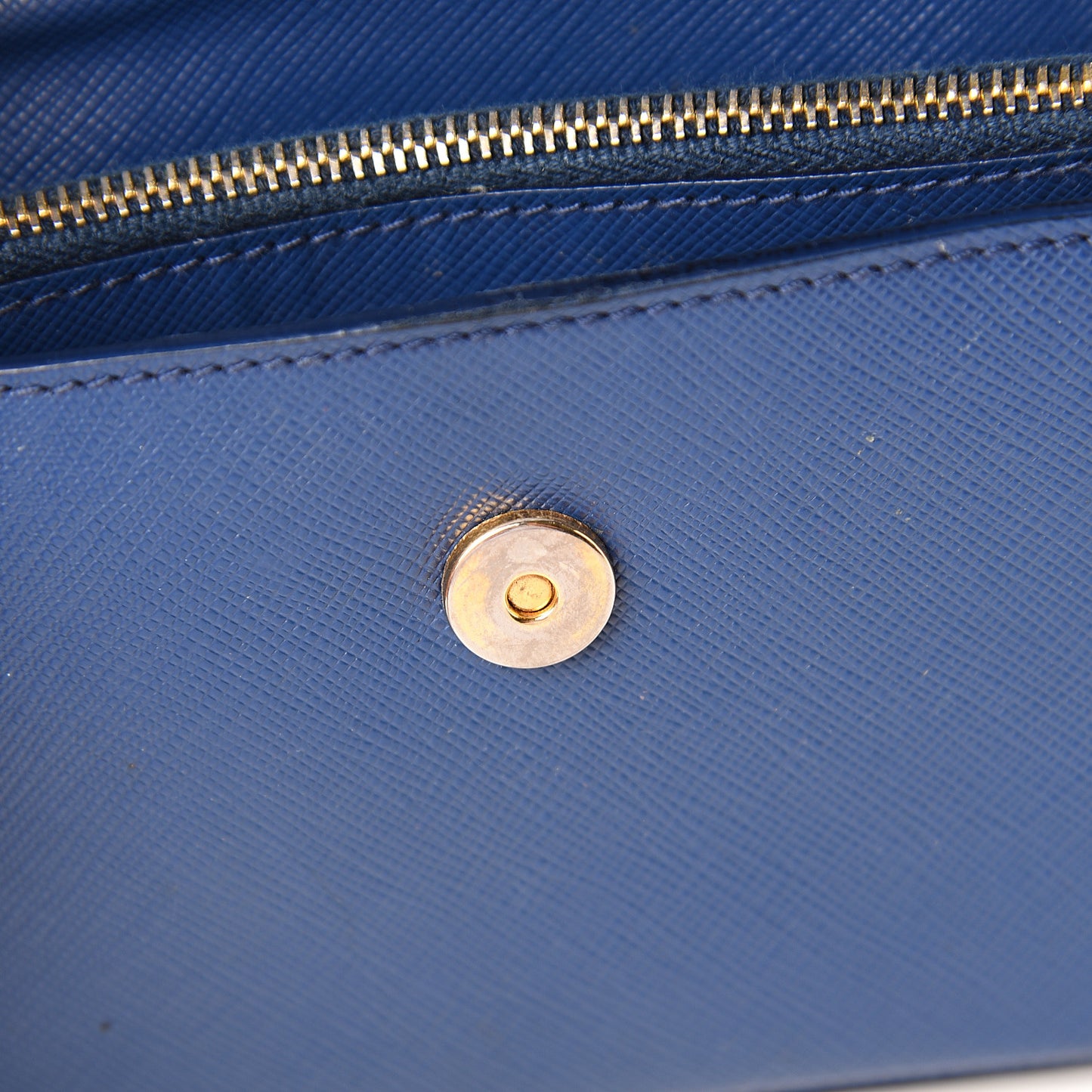 Saffiano Box Clutch Bleuette