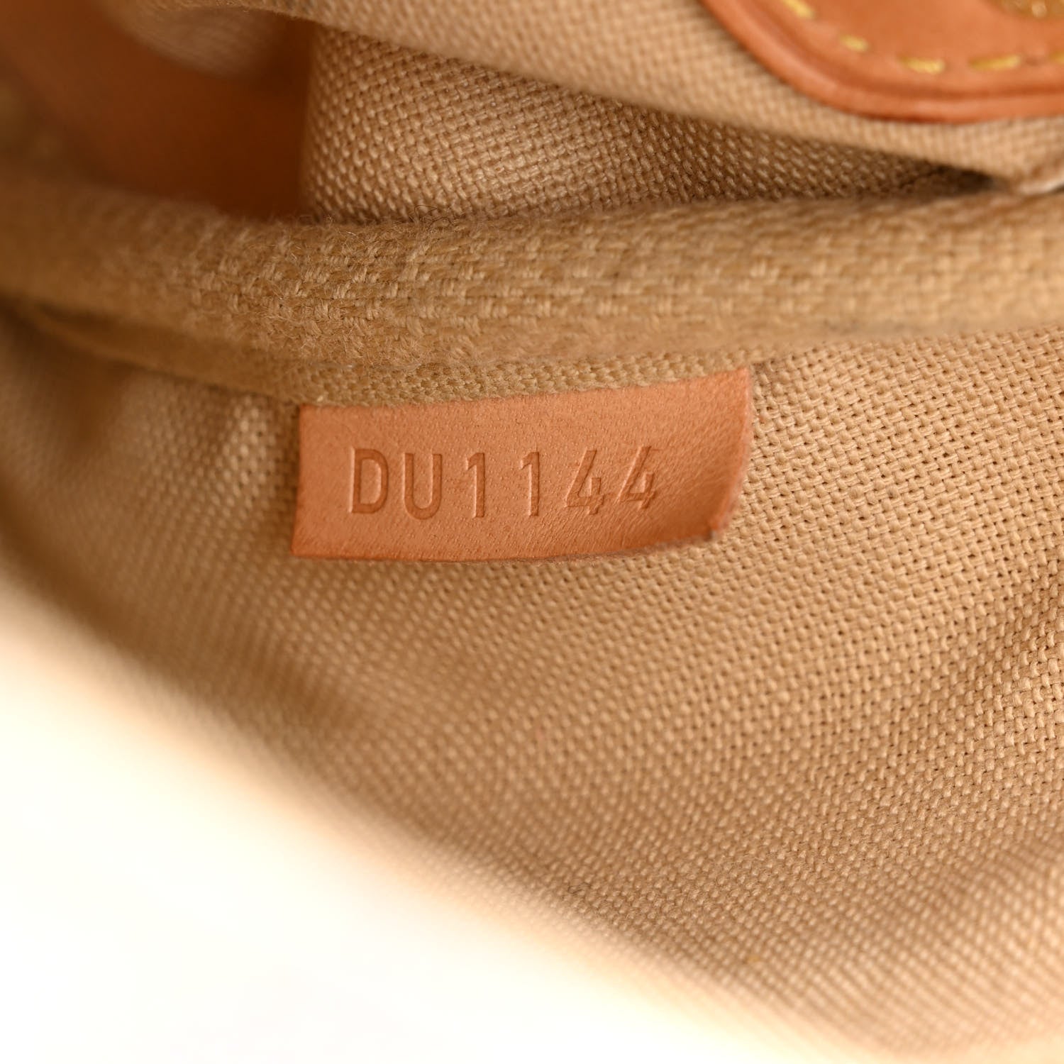 Louis Vuitton Damier Azur Favorite PM 7 of 10