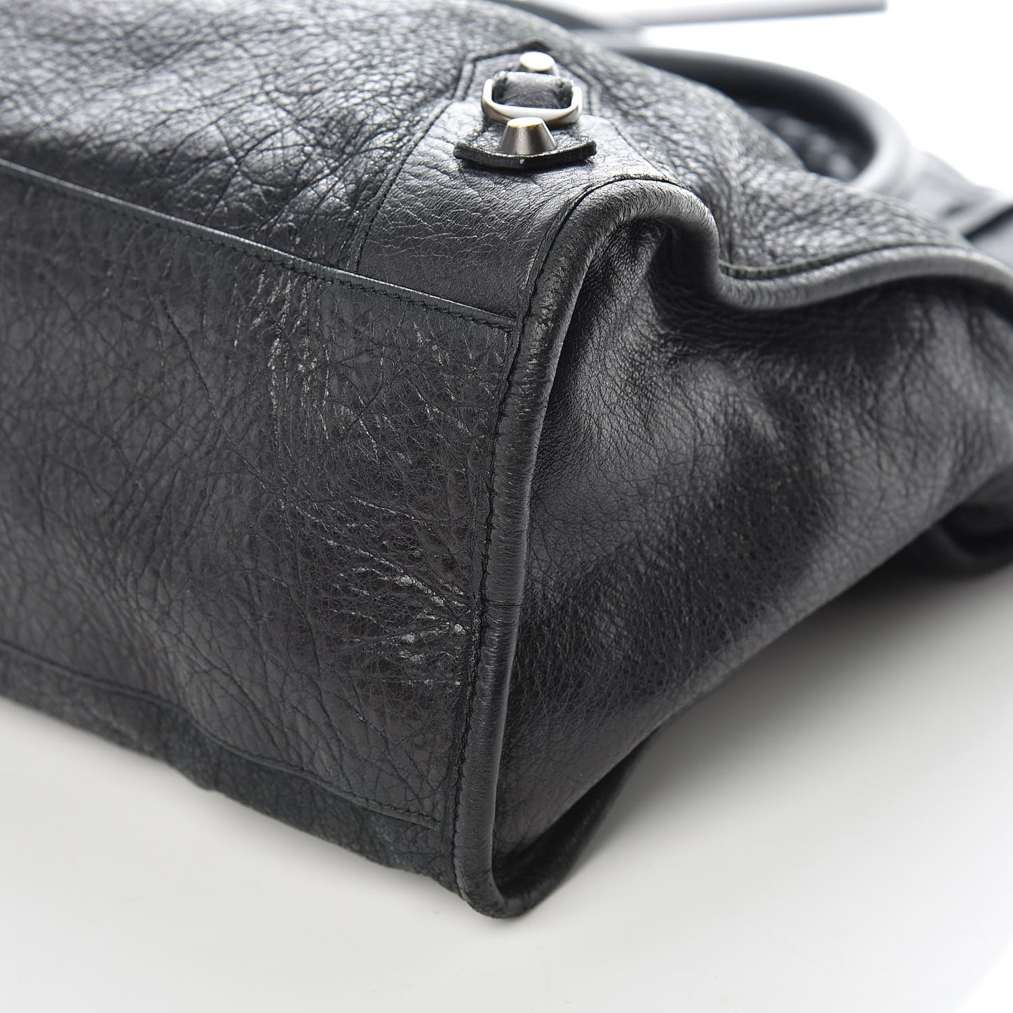 Agneau Classic Hardware City Black