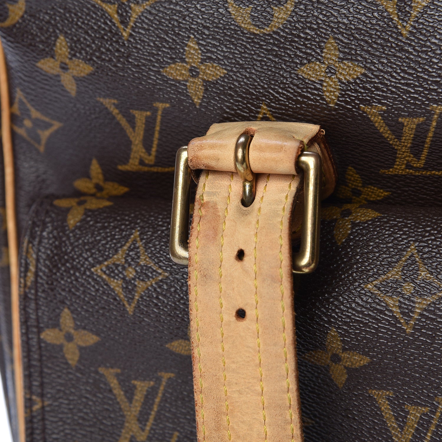 Louis Vuitton Monogram Multipli-Cite 11 of 27