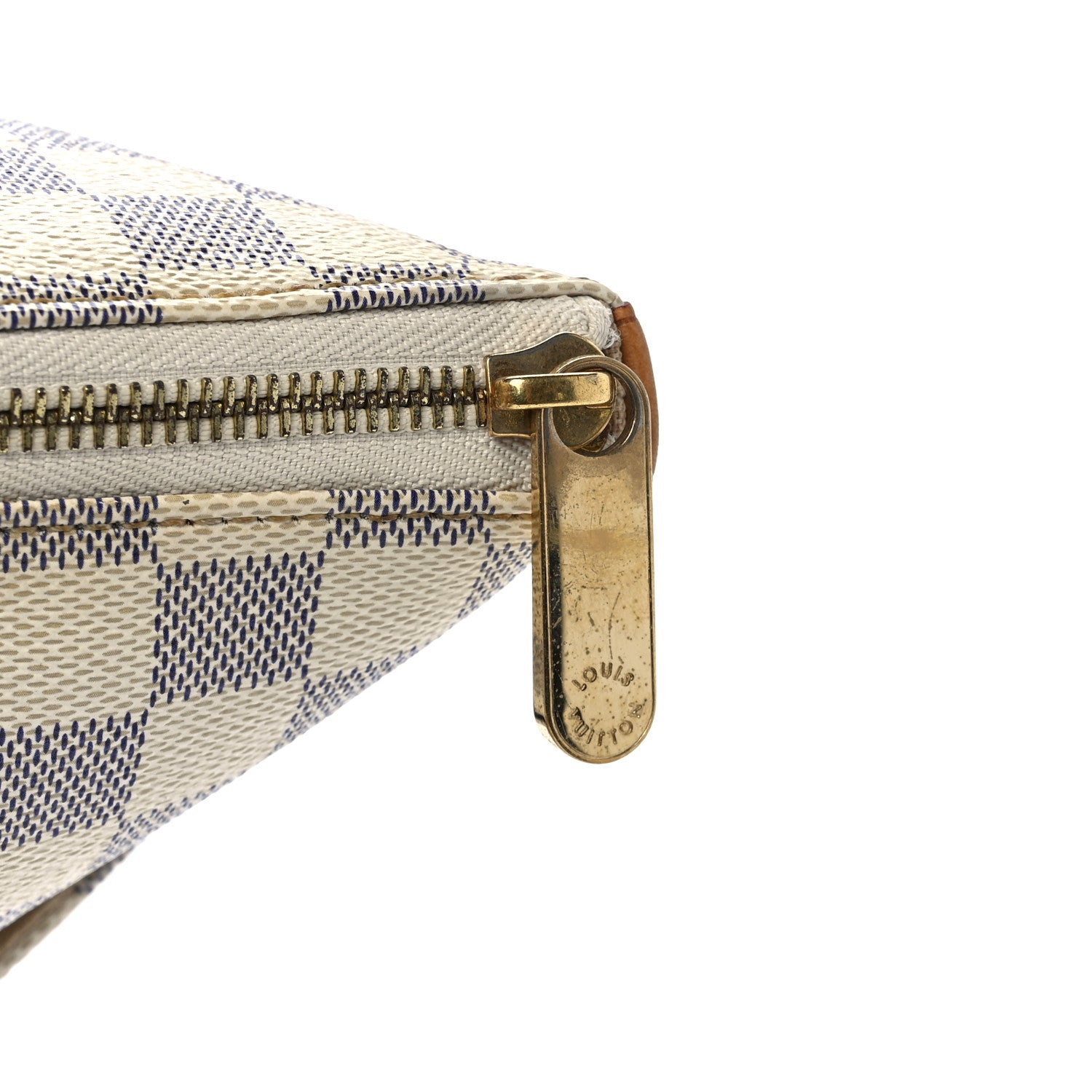 Louis Vuitton Damier Azur Totally MM 7 of 11