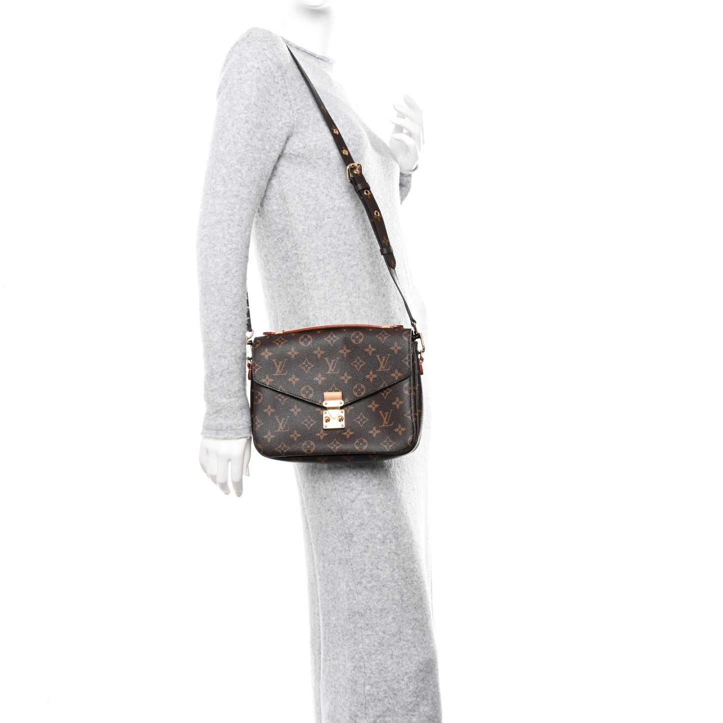 Monogram Pochette Metis