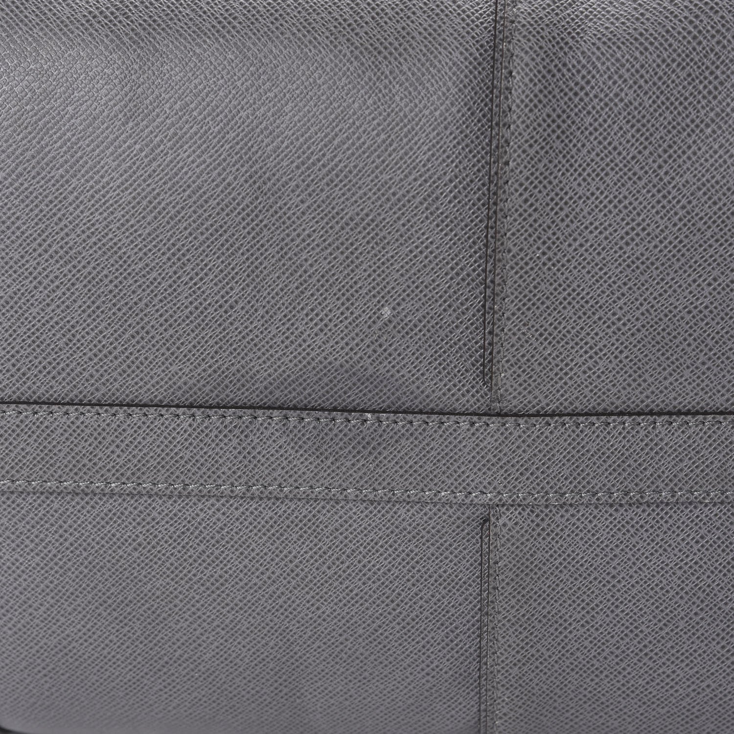 Louis Vuitton Taiga Astralis 55 Glacier 9 of 11
