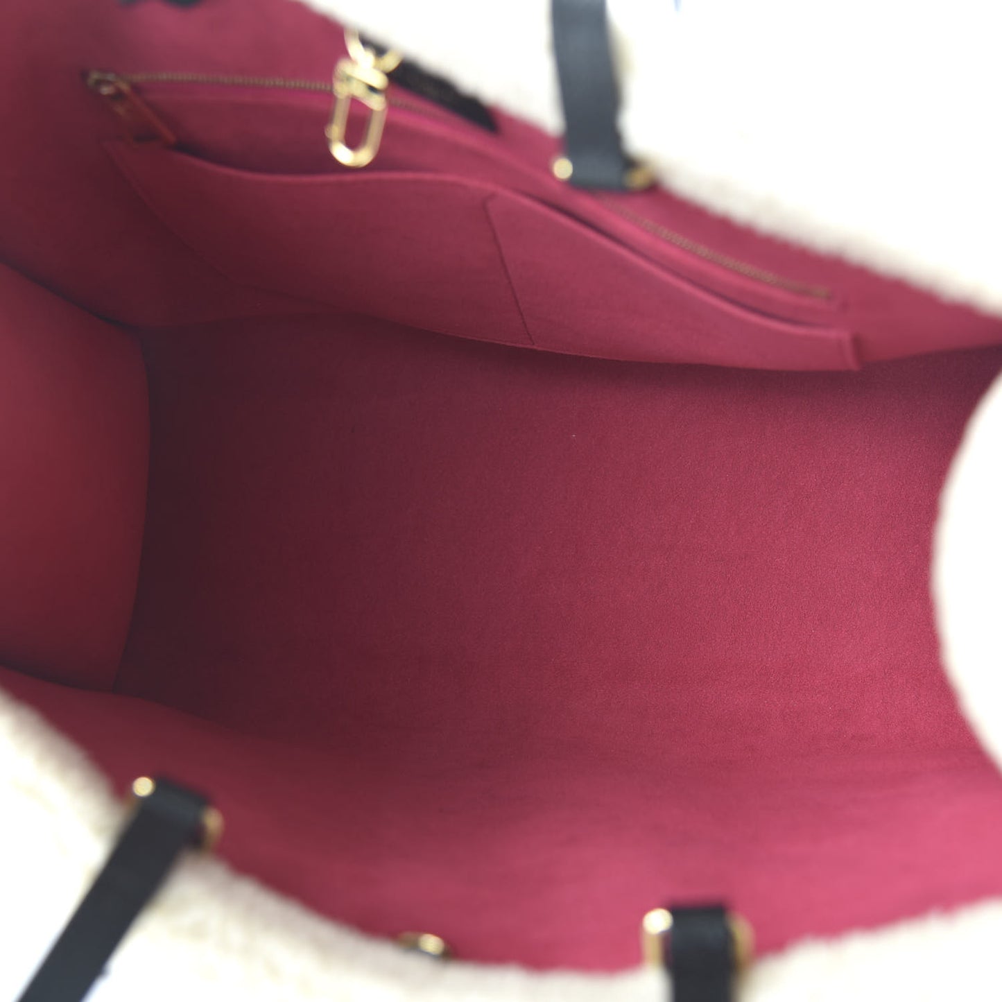 Calfskin Monogram Teddy Onthego GM Black