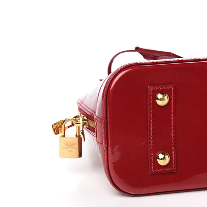 Louis Vuitton Vernis Alma BB Pomme D'Amour 6 of 9