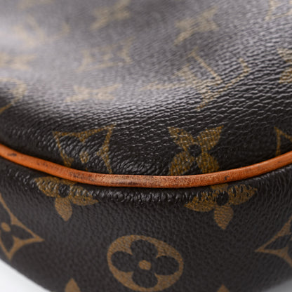 Louis Vuitton Monogram Odeon PM 9 of 32