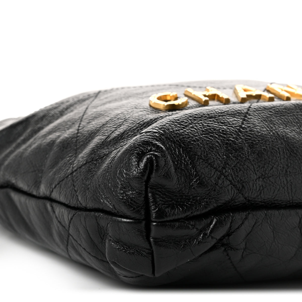 Shiny Crumpled Calfskin Quilted Pearl Mini Chanel 22 Black