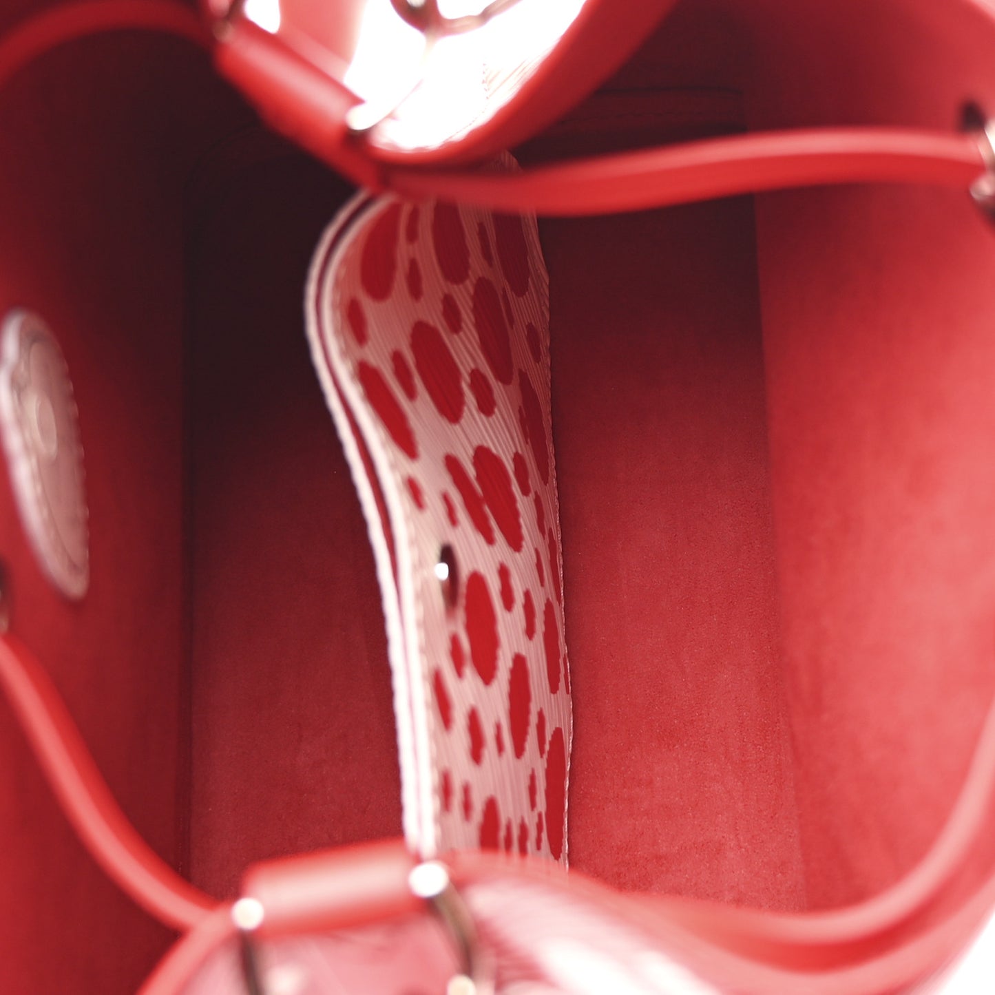 LV X YK Epi Neonoe BB Rouge White