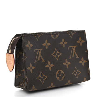Louis Vuitton Monogram Toiletry Pouch 15 3 of 9