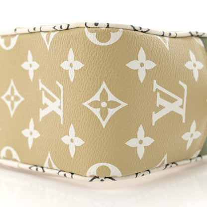 Louis Vuitton Monogram Giant Beach Pouch Kaki 10 of 10