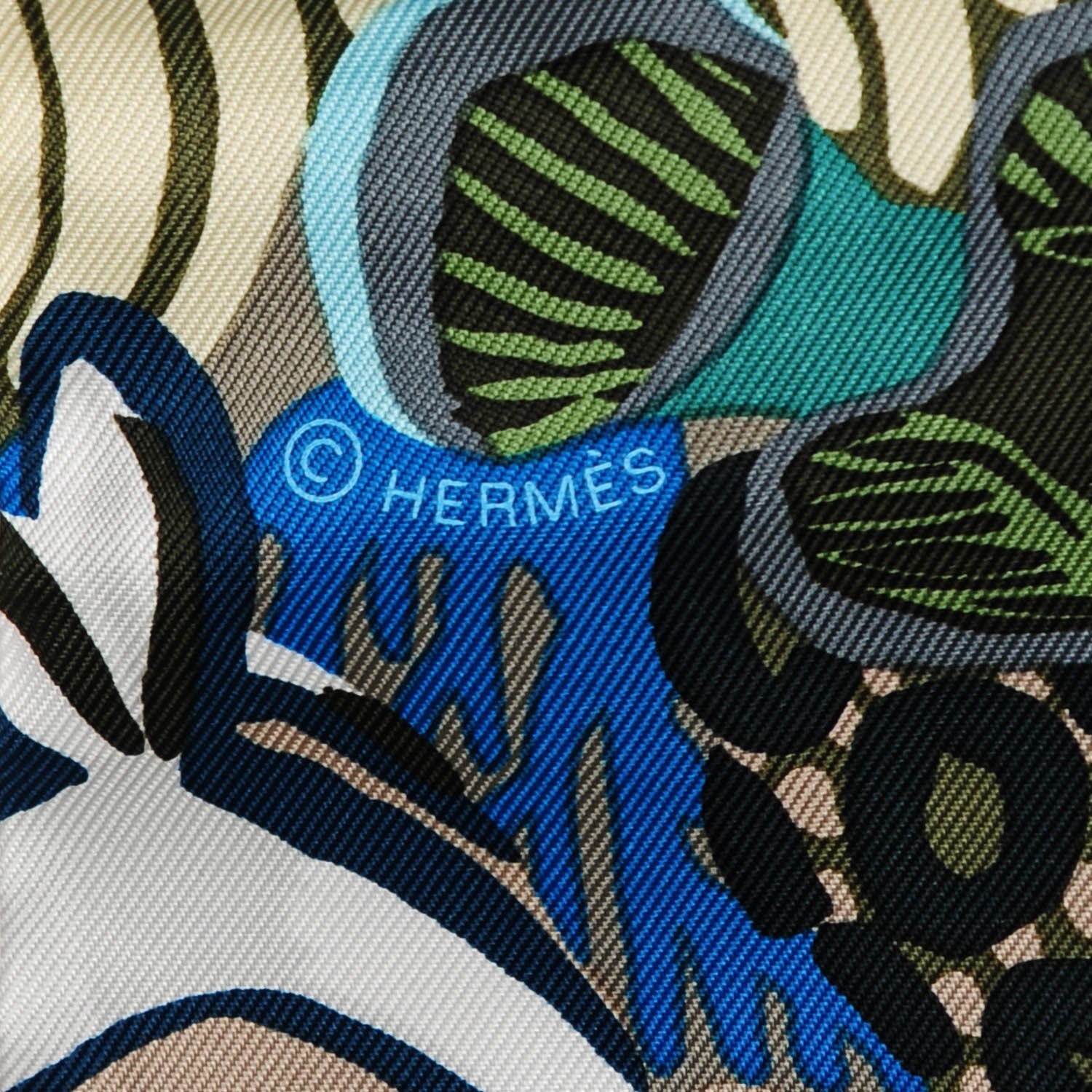 Hermes Silk Under The Waves Scarf 90 Bleu Lagon Beige Vert 3 of 6