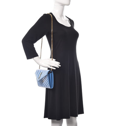 Saint Laurent Grain De Poudre Matelasse Chevron Monogram Chain Wallet Blue Clair 2 of 13