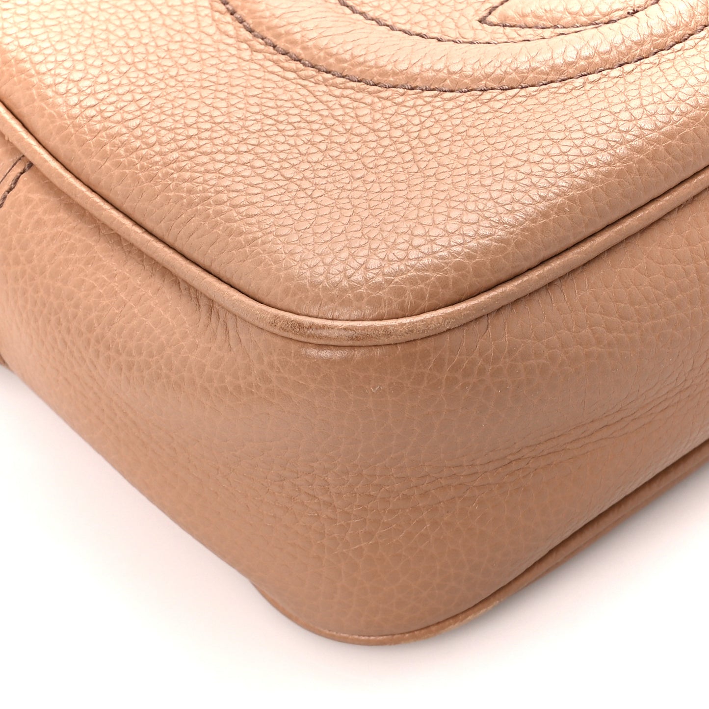 Pebbled Calfskin Small Soho Disco Bag Camelia