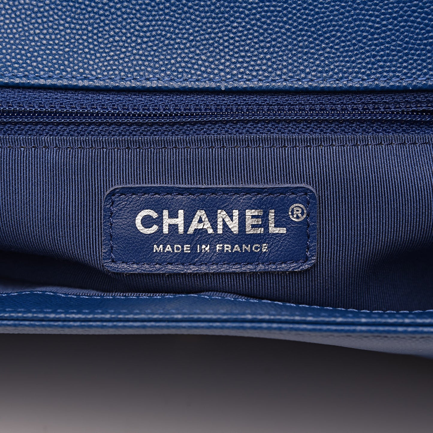 Caviar Quilted New Medium Boy Flap Blue