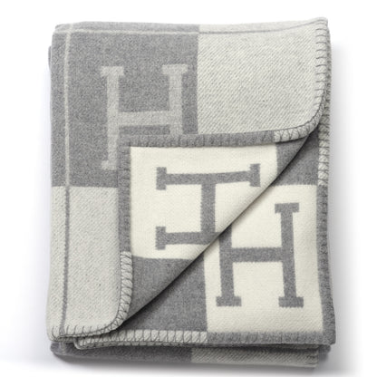 Hermes Wool Cashmere Avalon III Blanket Ecru Gris Clair 2 of 3