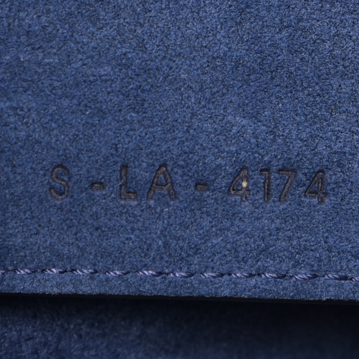 Soft Grained Calfskin Medium Belt Cabas Phantom Indigo