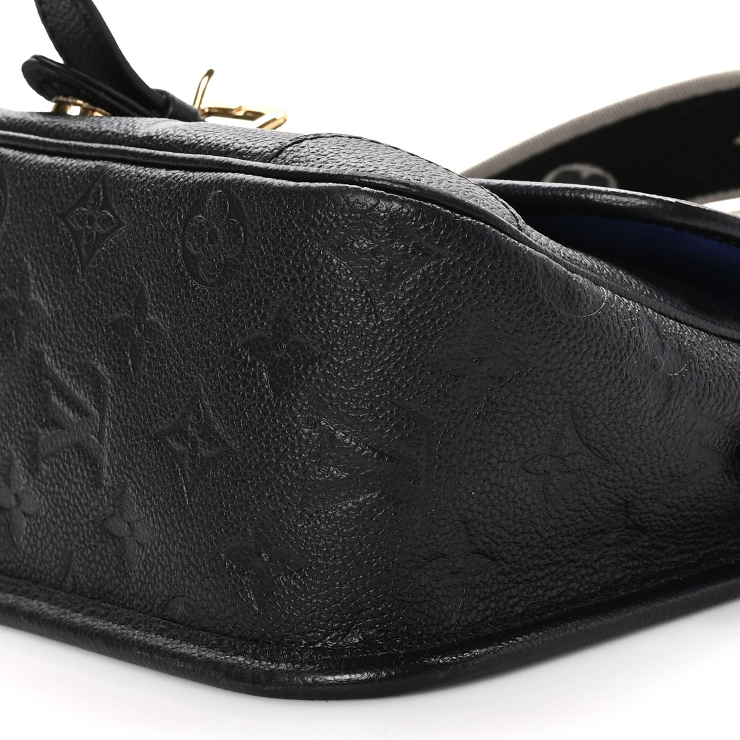 Empreinte Monogram Giant Diane Black