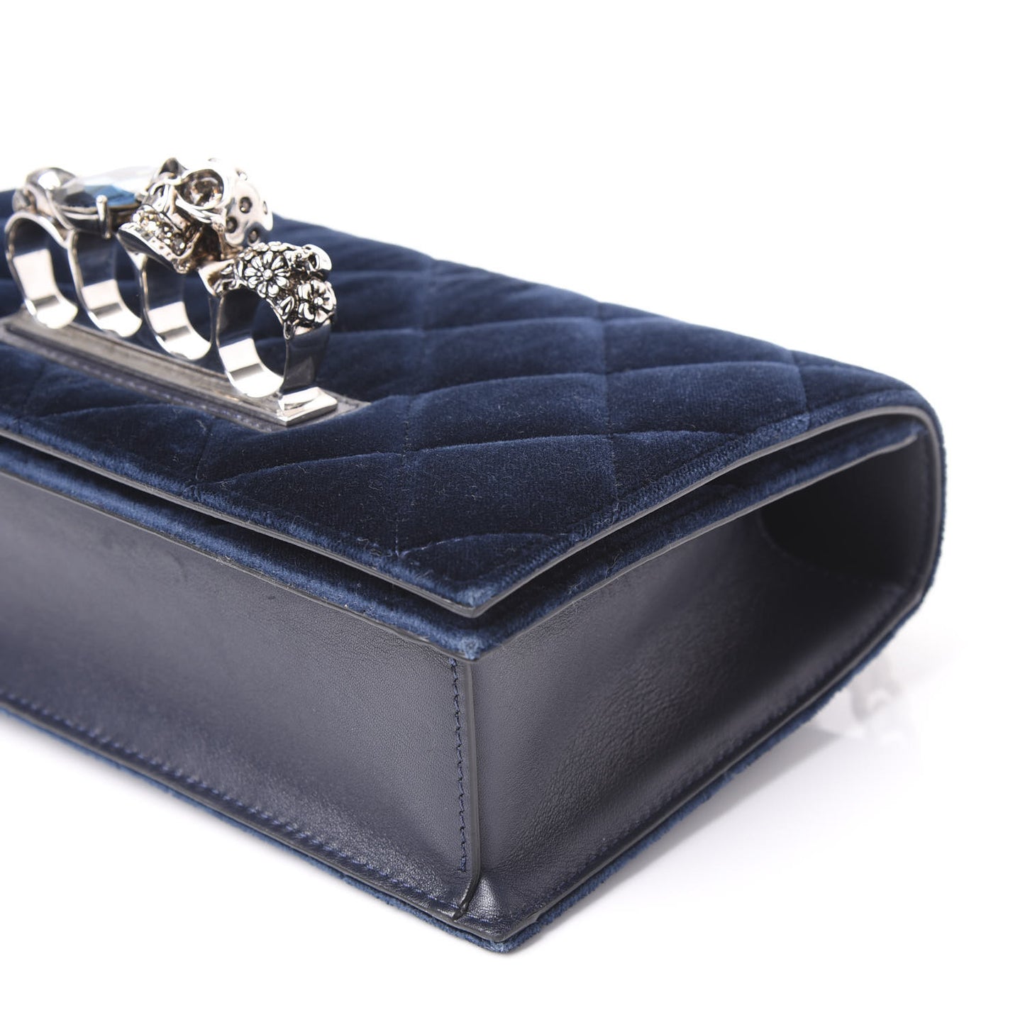 Velvet Quilted Knuckle Duster Shoulder Bag Oltremare Night Blue