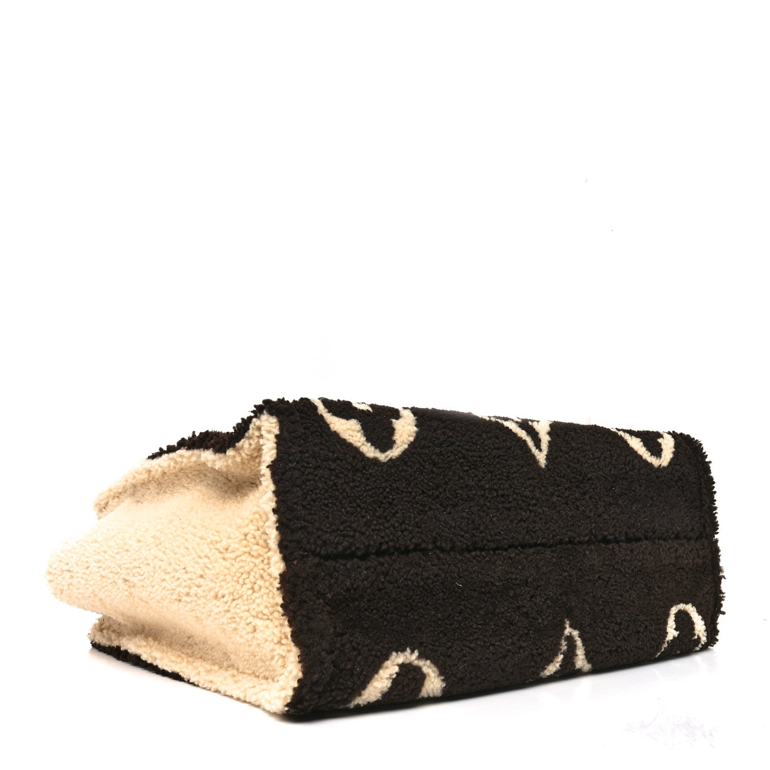 Louis Vuitton Shearling Monogram Giant Teddy Onthego GM Black White 4 of 9