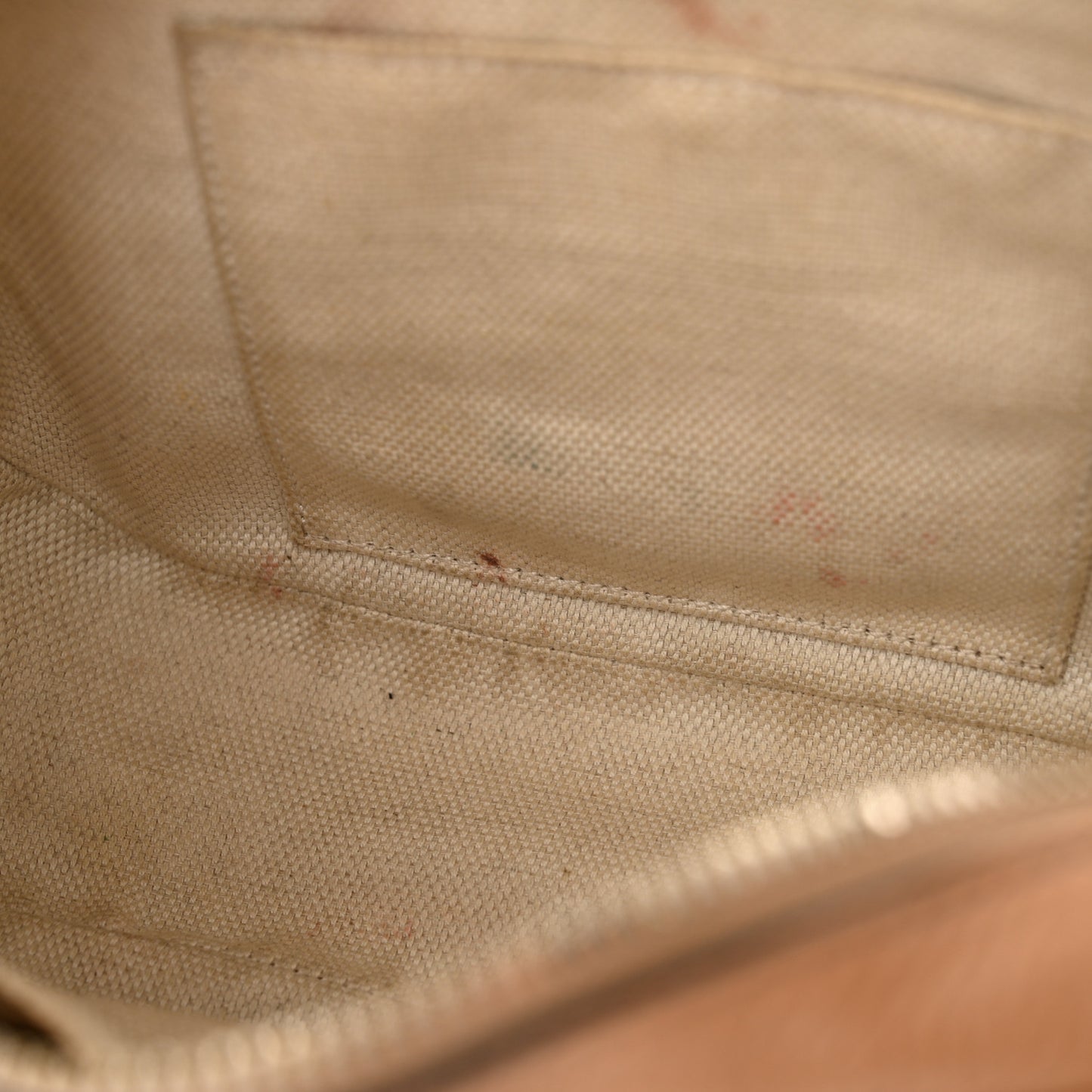 Pebbled Calfskin Small Soho Disco Bag Camelia