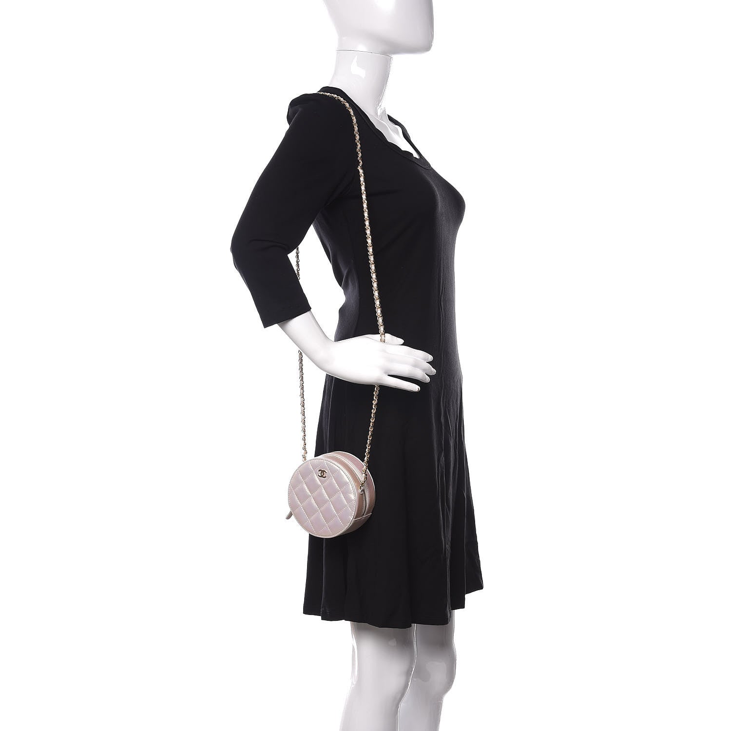 Chanel Iridescent Lambskin Quilted Round Clutch With Chain Ivory 2 of 11
