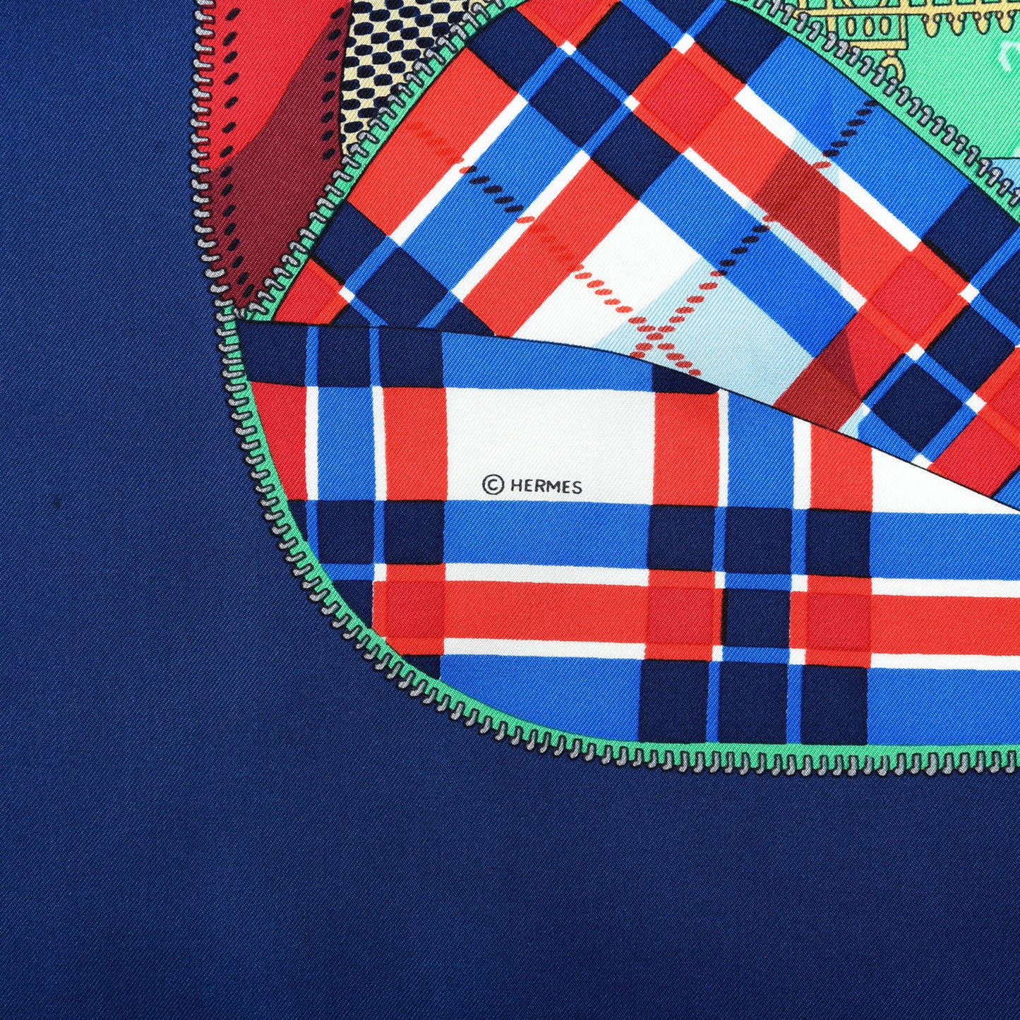 Silk L'Elegance et le Confort en Automobile Scarf 90