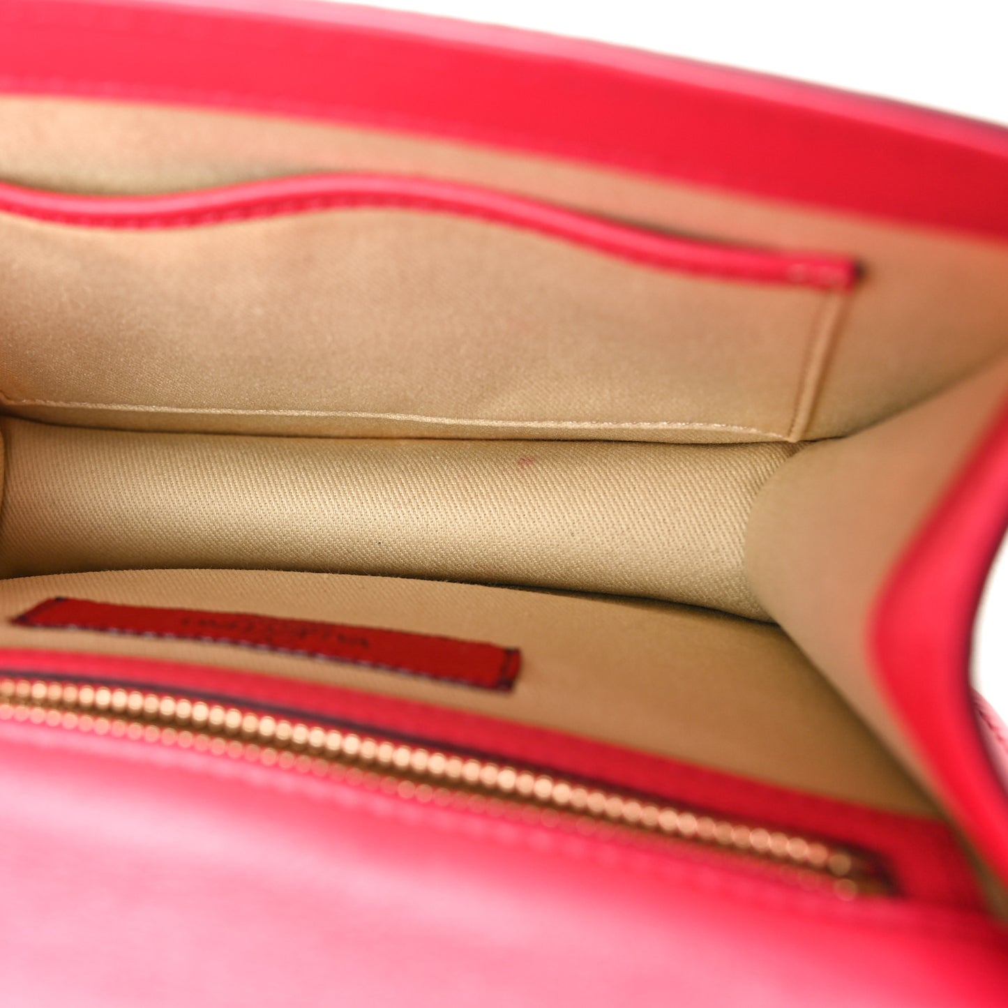 Vitello Small Glam Lock Rockstud Flap Deep Fuxia