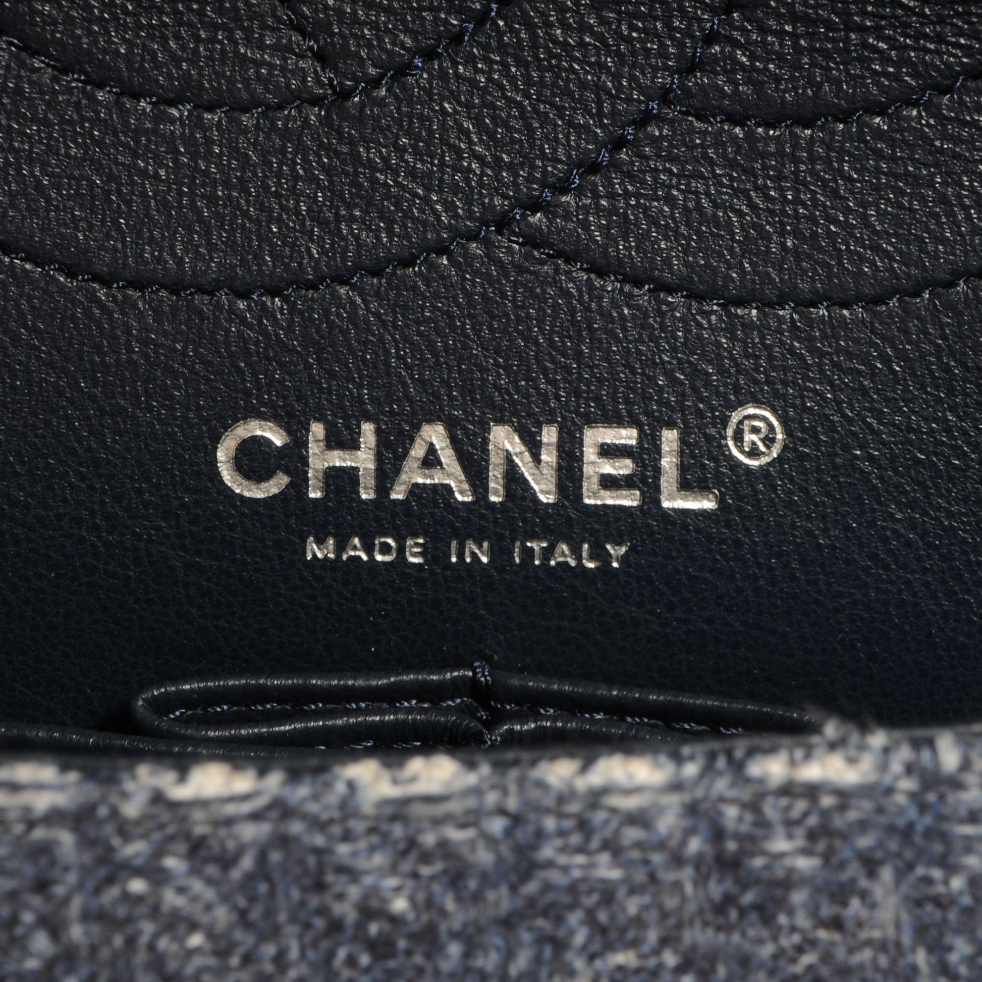 Chanel Tweed 2.55 Reissue 226 Flap Blue 7 of 9