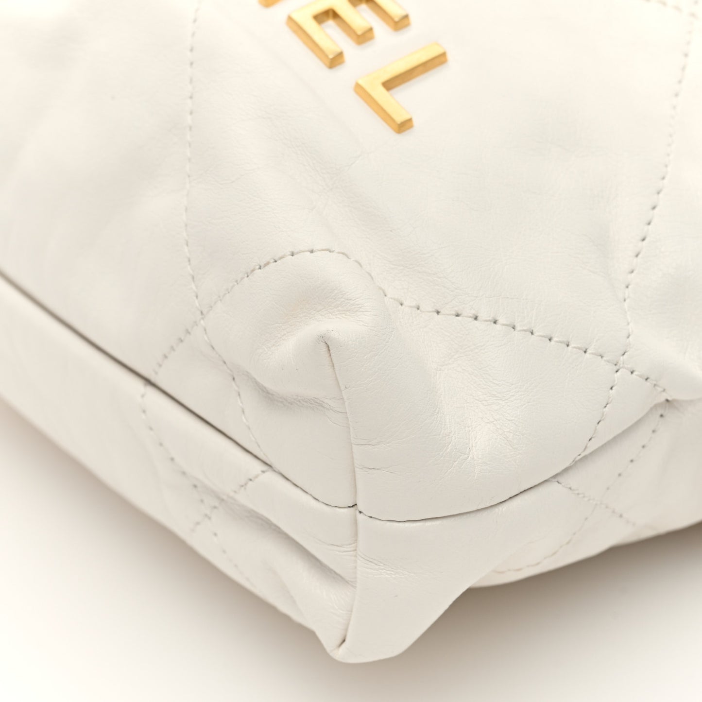 Shiny Calfskin Quilted Mini Chanel 22 White