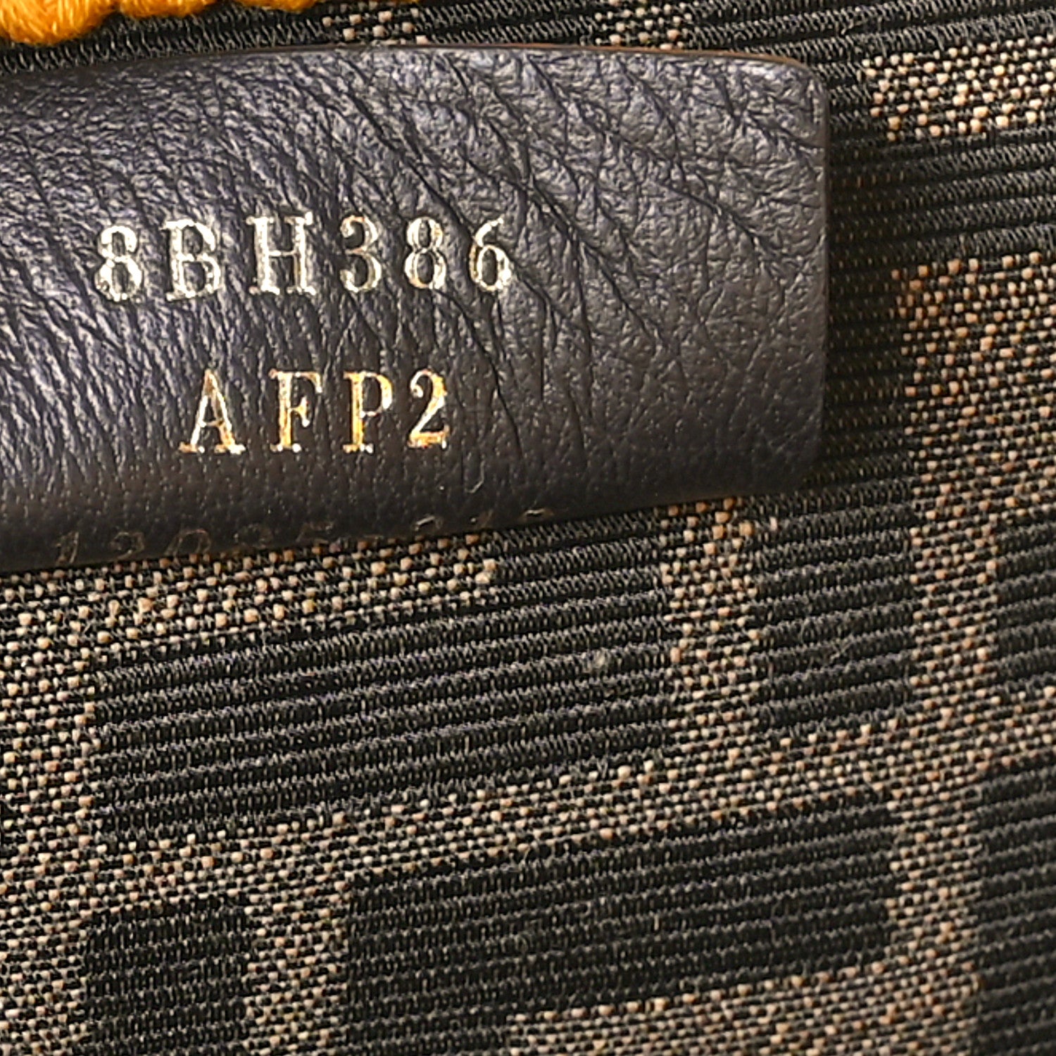 Fendi Crochet Vitello King Logo Plexiglass Medium Fendi Sunshine Shopper Tote Mimosa Panna 7 of 10