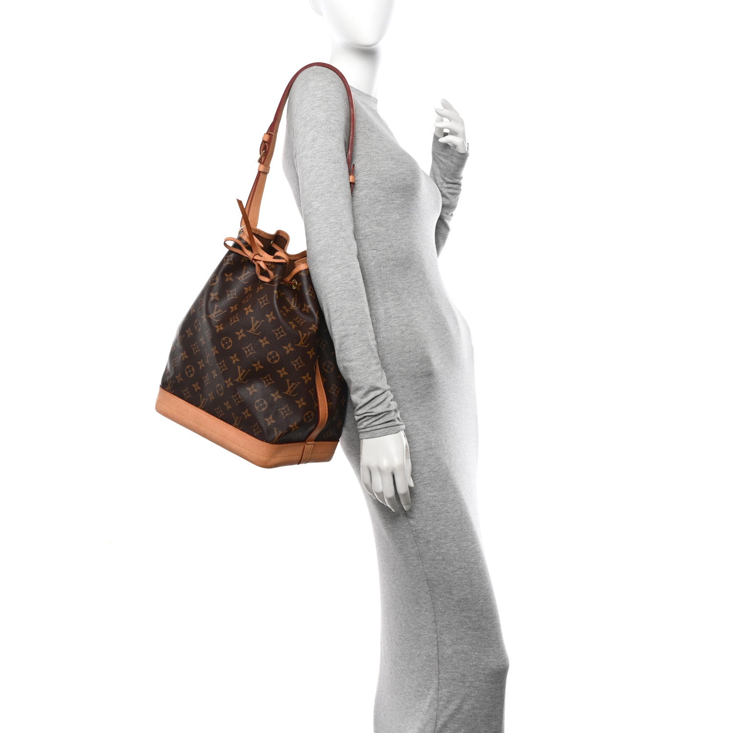 Louis Vuitton Monogram Noe 2 of 16