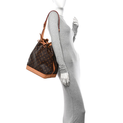 Louis Vuitton Monogram Noe 2 of 16